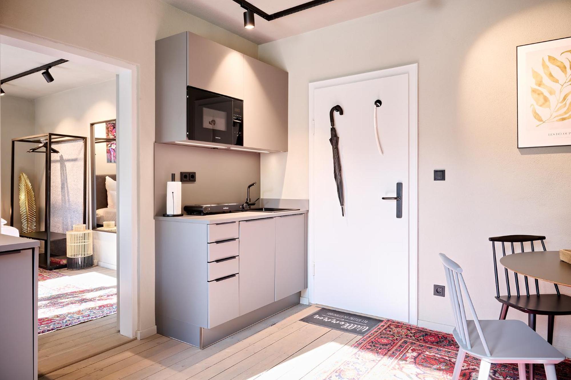 Xzllenz Kueche Bad S-Bahn Parken Smart-Tv Wellbeing Apartment Neunkirchen am Sand Exterior photo