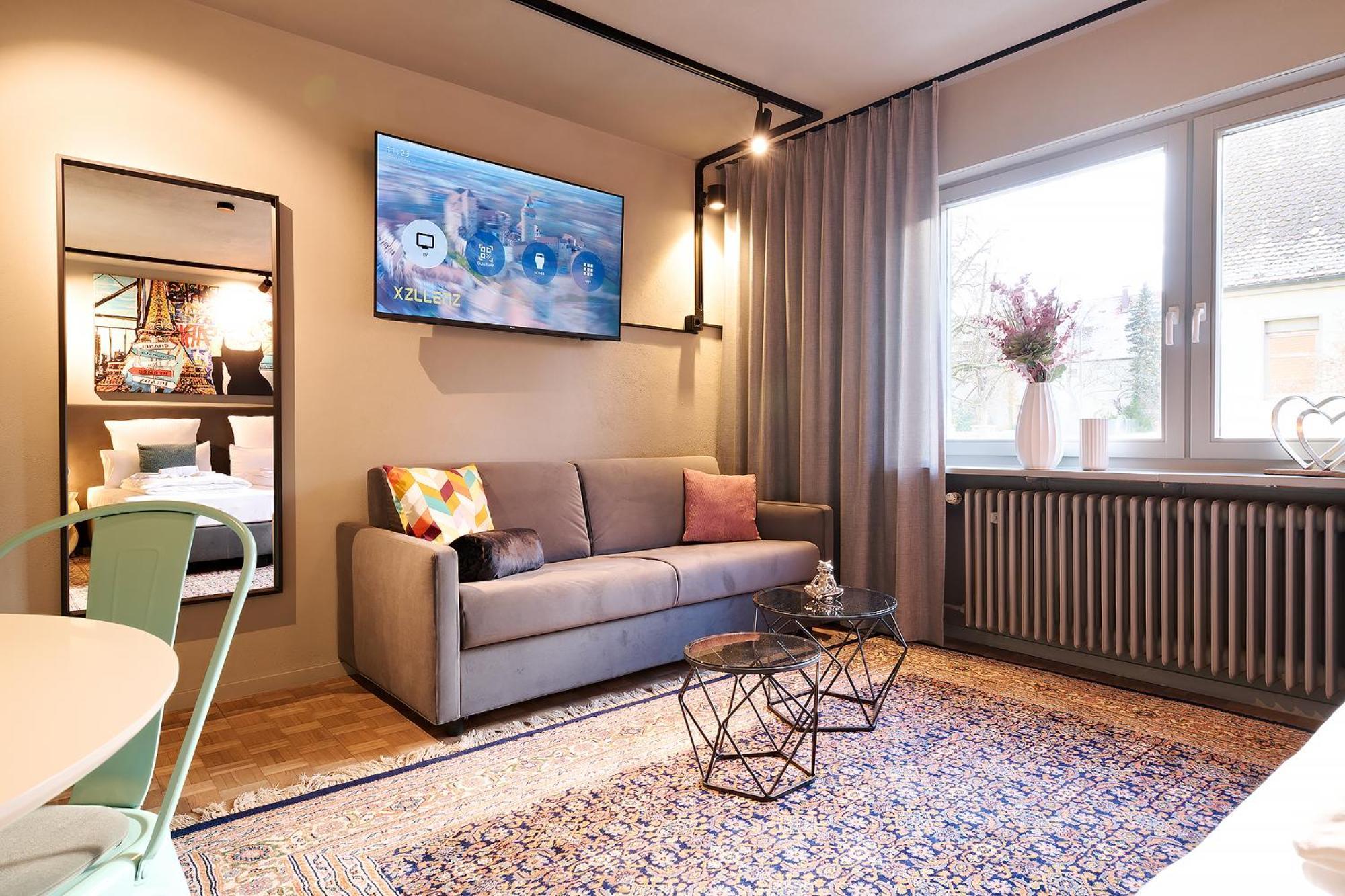 Xzllenz Kueche Bad S-Bahn Parken Smart-Tv Wellbeing Apartment Neunkirchen am Sand Exterior photo