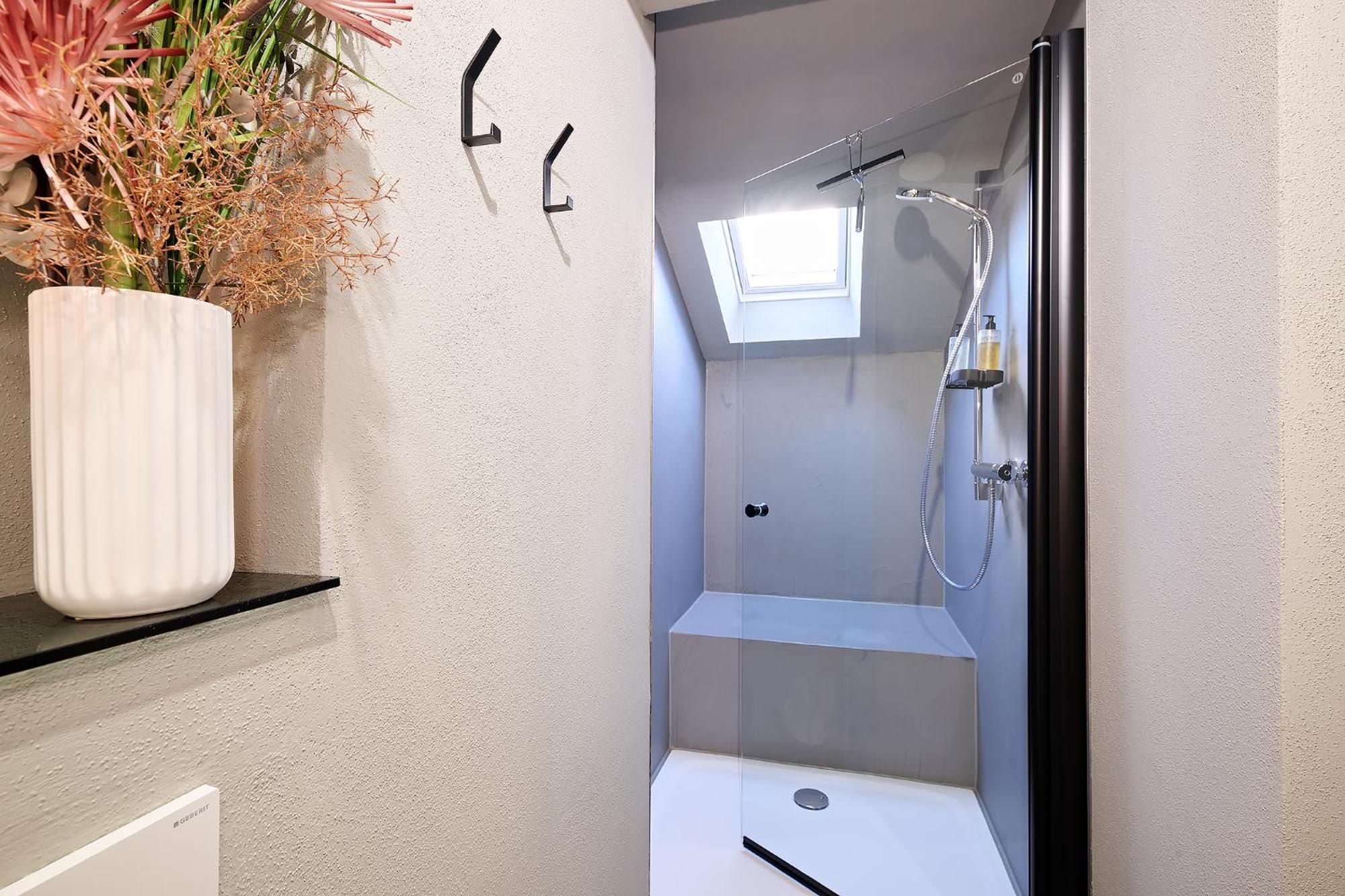 Xzllenz Kueche Bad S-Bahn Parken Smart-Tv Wellbeing Apartment Neunkirchen am Sand Room photo